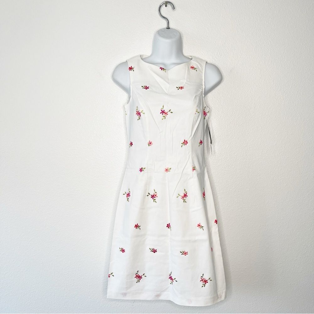 Vintage City Triangles Embroidered 90s Dress Size 3/4 Fairy Whimsical Floral NEW